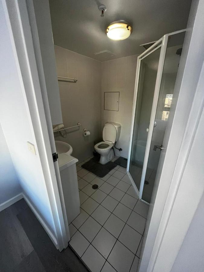 Private Room With Ensuite In The Cbd Канберра Экстерьер фото