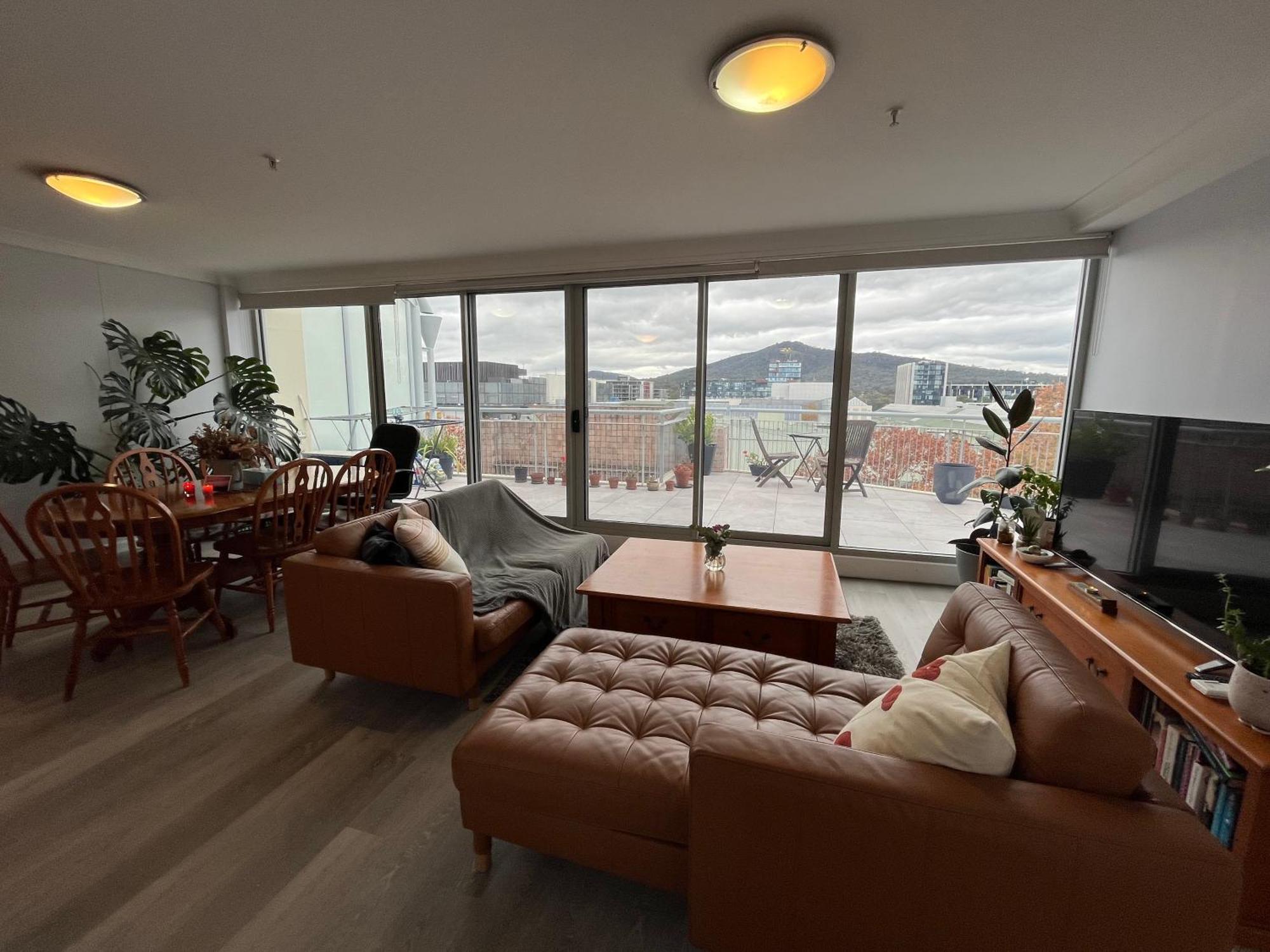 Private Room With Ensuite In The Cbd Канберра Экстерьер фото