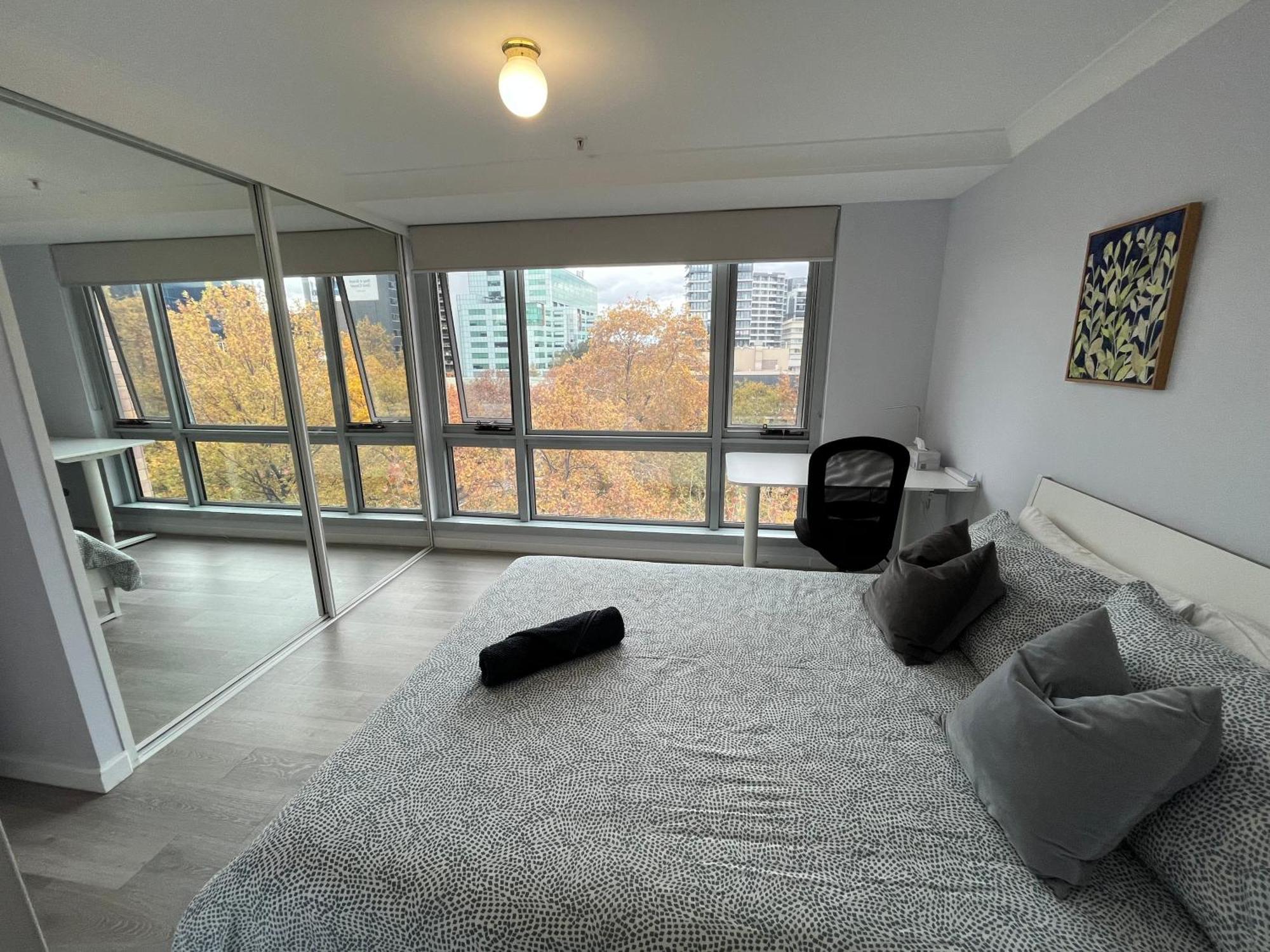 Private Room With Ensuite In The Cbd Канберра Экстерьер фото